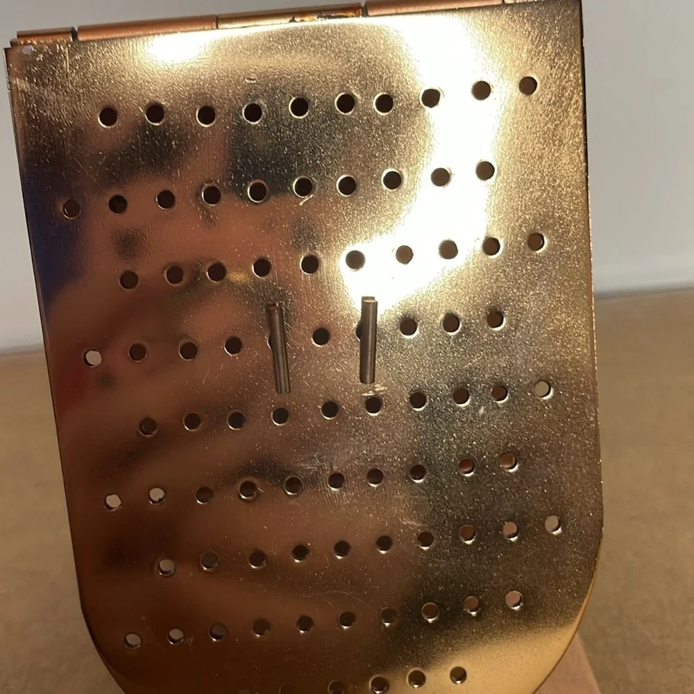 5/$25 Gold Bar Earrings. - Picture 2 of 2